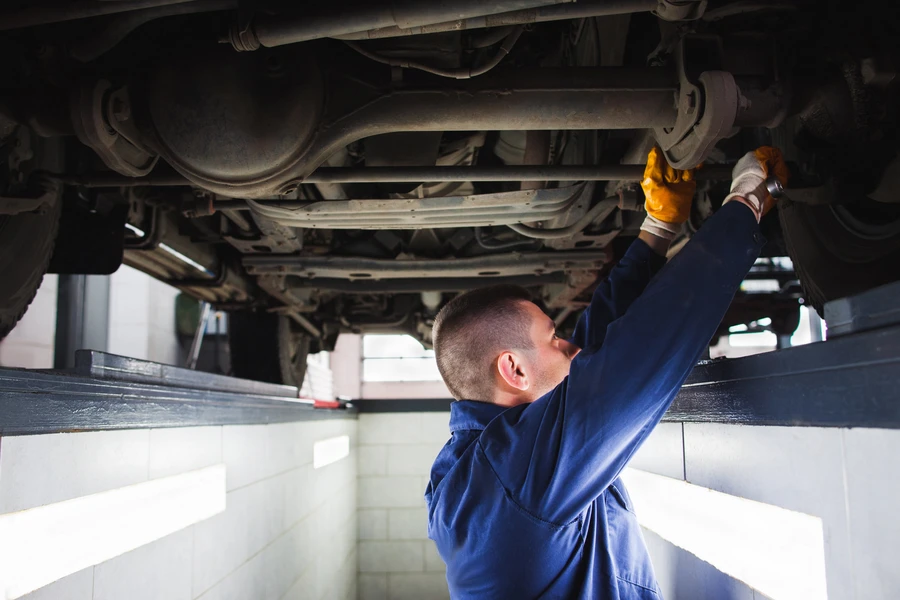 Signs Your Truck Suspension Needs Repair in Baton Rouge, LA